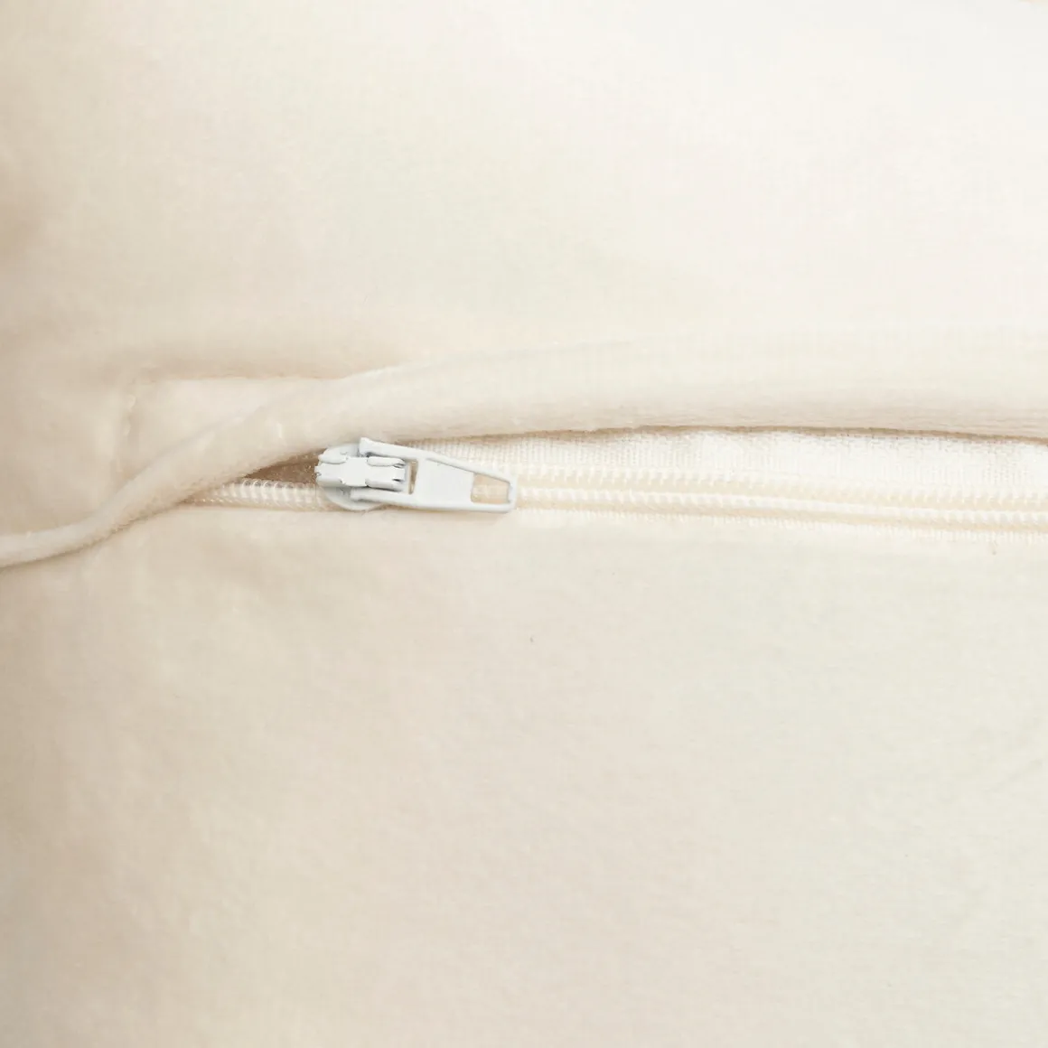 Coussin bouclette "Soana"