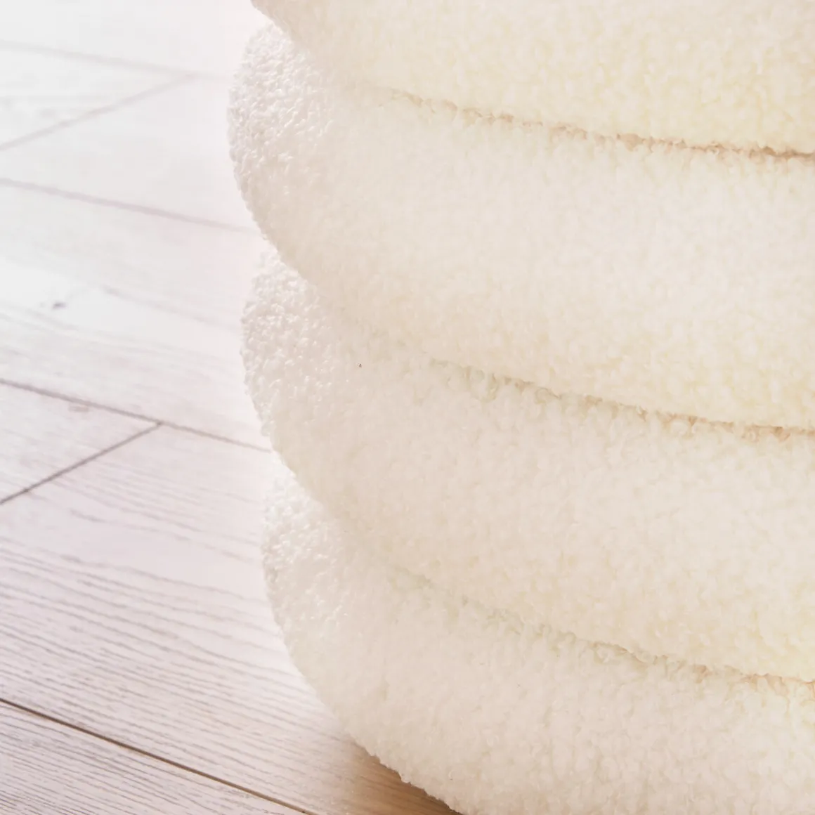 Pouf coffre bouclette "Giulia"